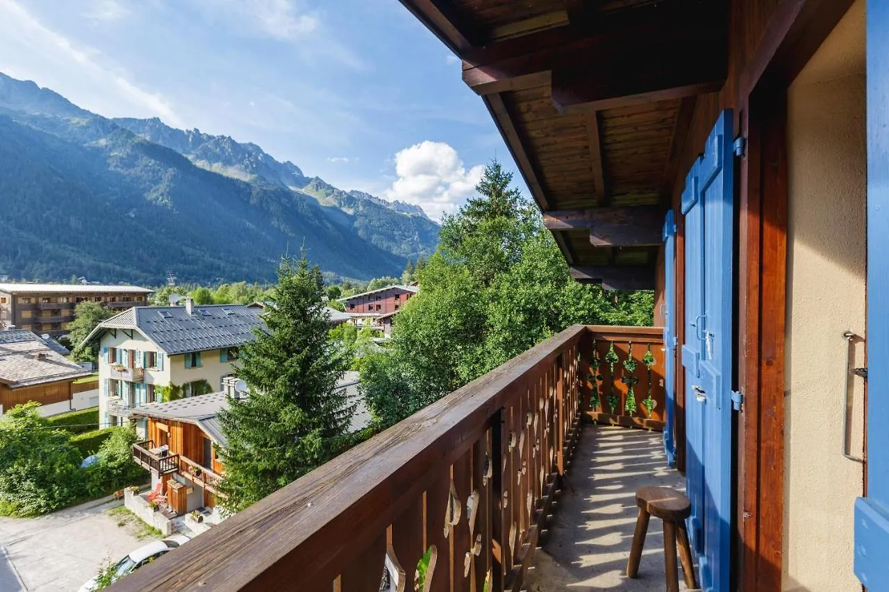 Apartment Les Nantillons 250Mt From Ski - Happy Rentals Chamonix France