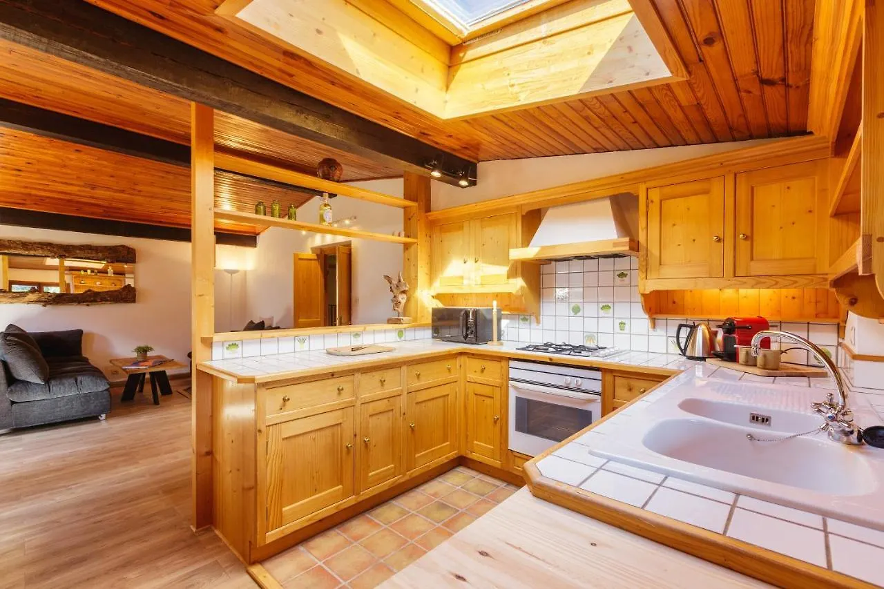 Apartment Les Nantillons 250Mt From Ski - Happy Rentals Chamonix France